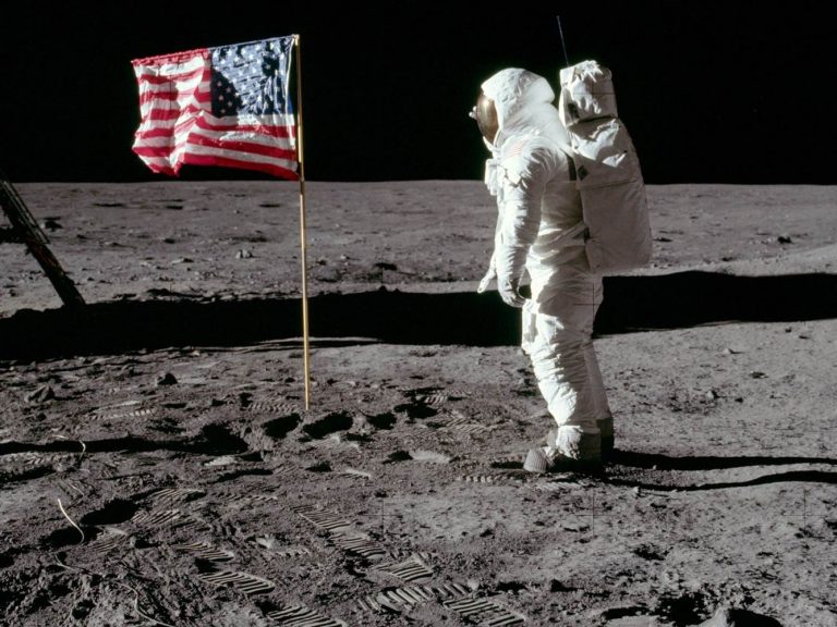 ‘Apollo 11’ Details the 1969 Moon Landing